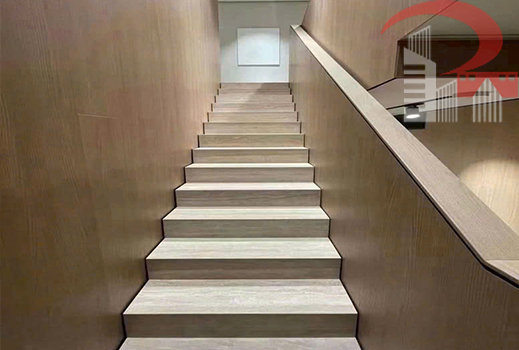 10 Mẫu Đá Cầu Thang Sang Trọng Cho Nhà Phố